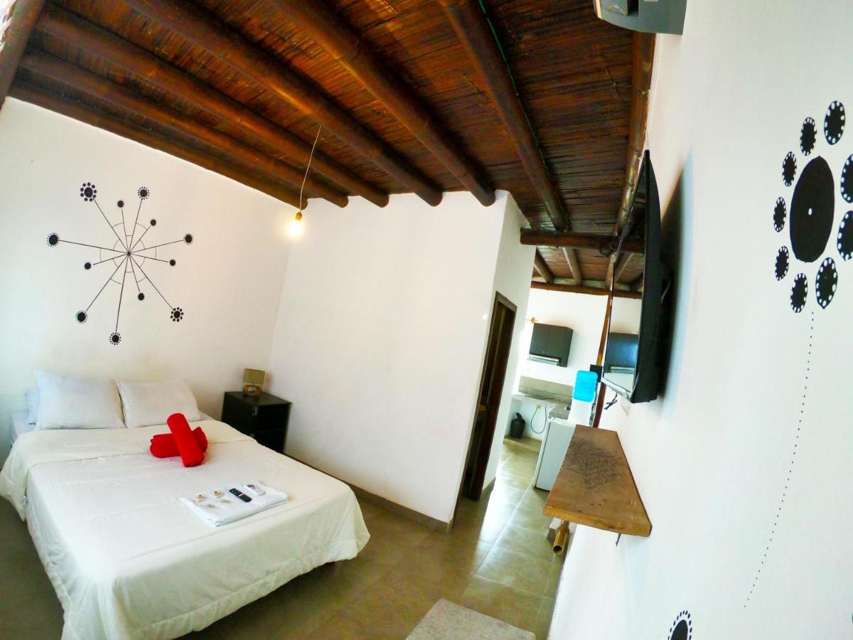 Kiwi Suites Hostel Montañita Eksteriør billede