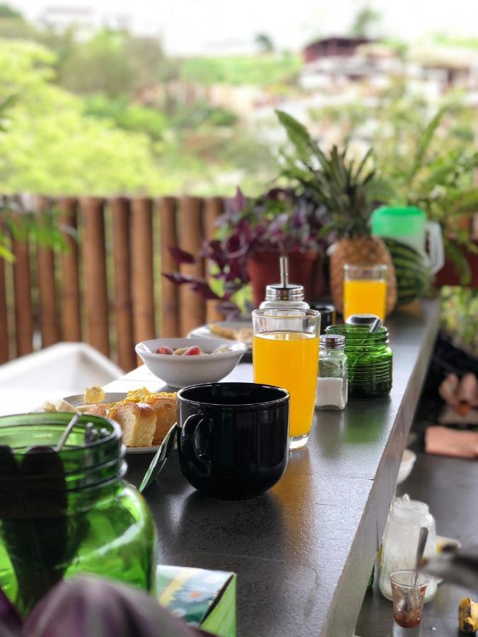 Kiwi Suites Hostel Montañita Eksteriør billede